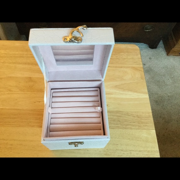 Jewelry Box ~ Perfect Cube - Picture 3 of 4