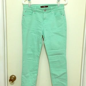 Mint jeans