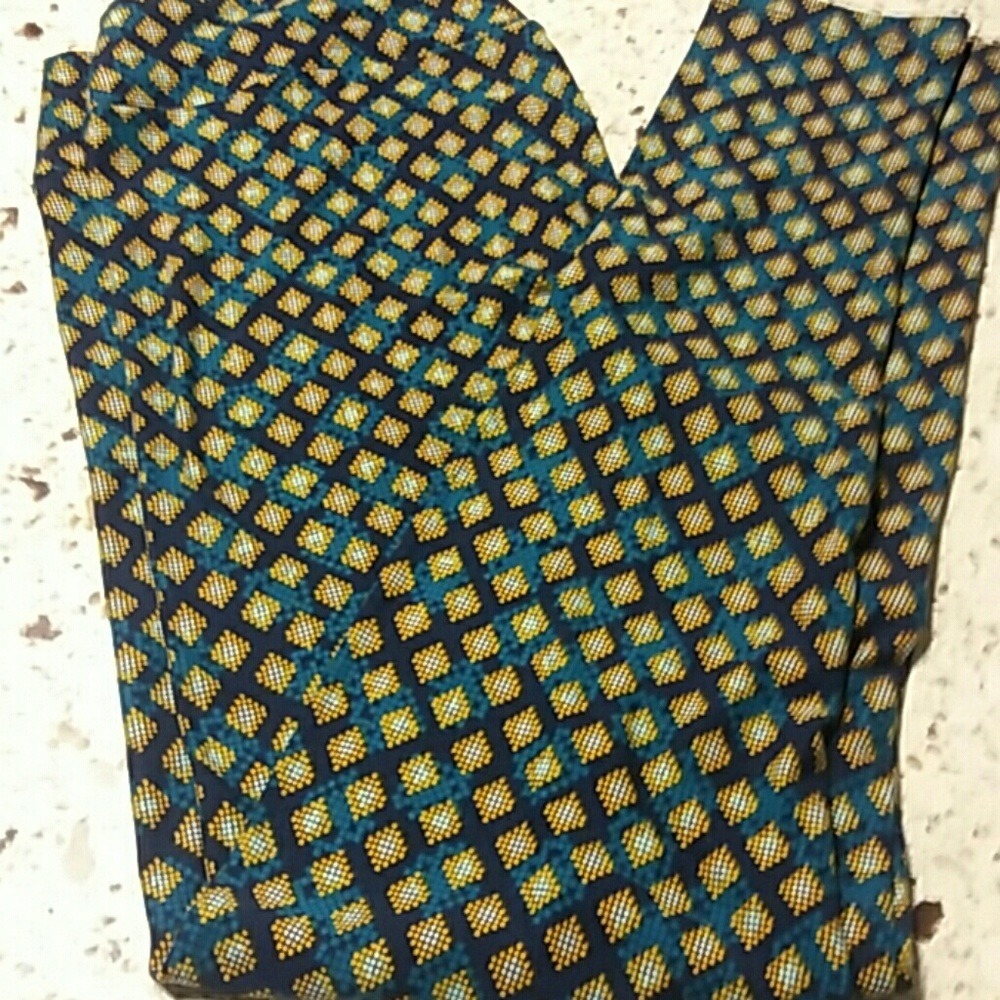 Lularoe leggings very soft TC new without tags