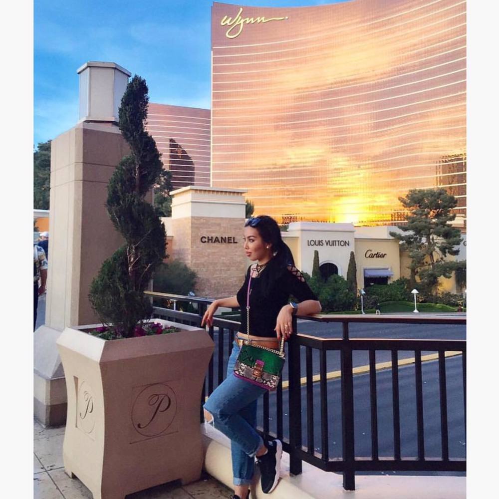 Meet your Posher, 🌺 Diana 🌺