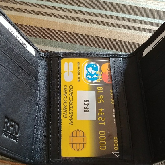 Sold It! - Picture 5 of 5