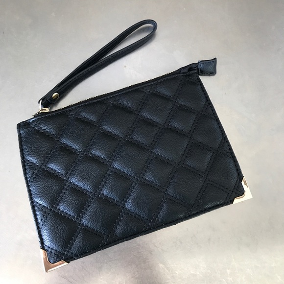 Forever 21 Handbags - Forever 21 | black quilted wristlet