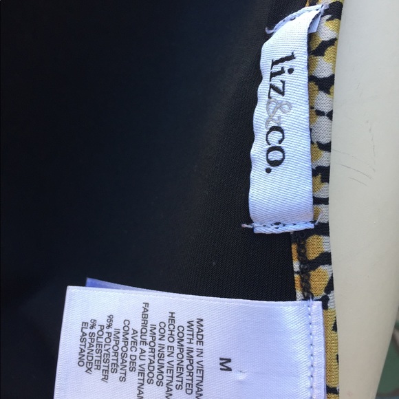 Liz & Co. BoHo Style Blouse - Picture 4 of 4