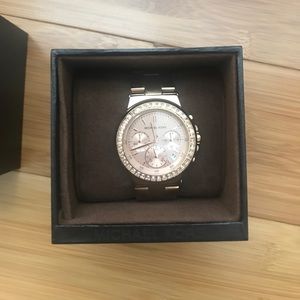 Micheal Kors rose gold watch
