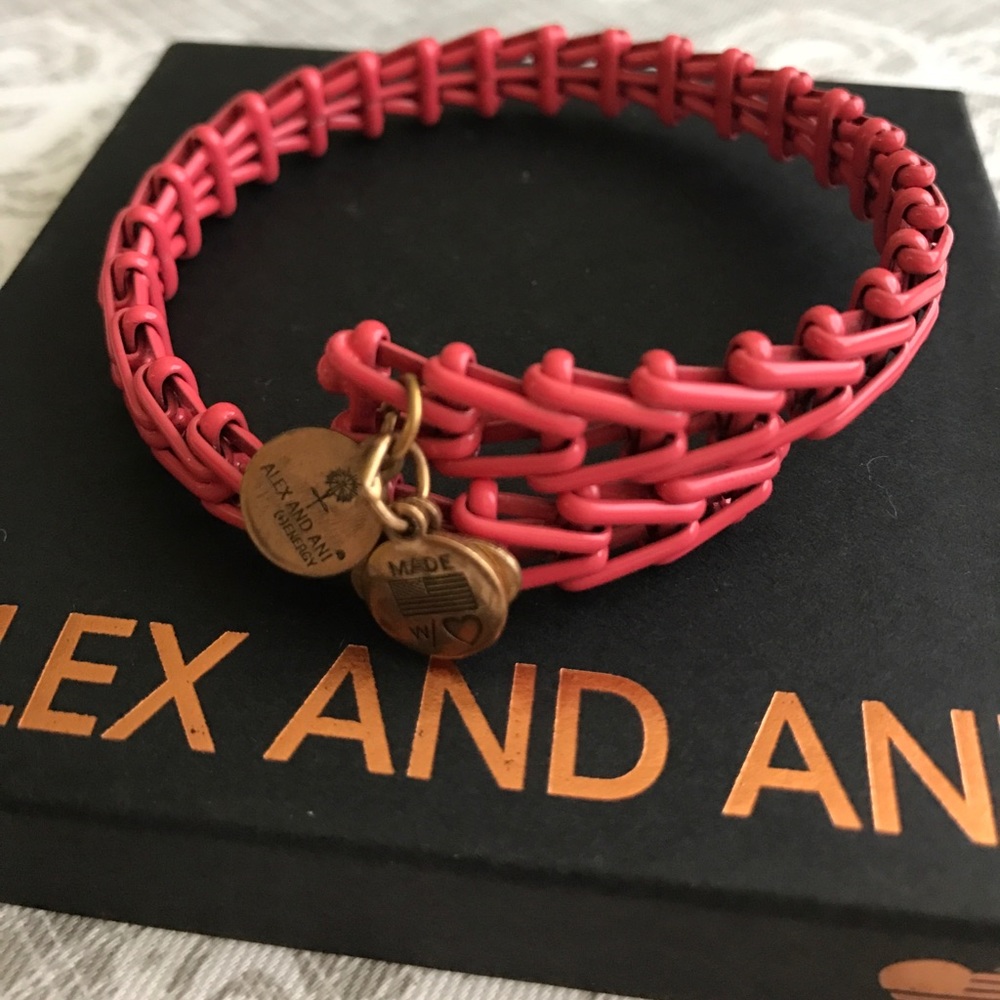 *SOLD♏️*Alex And Ani Coral Pink Vintage 66 Wrap
