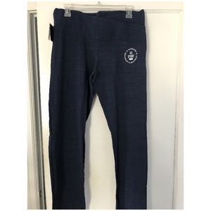 VS Sport yoga pants