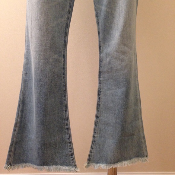 NWT Gap Flare Jeans - Picture 4 of 7
