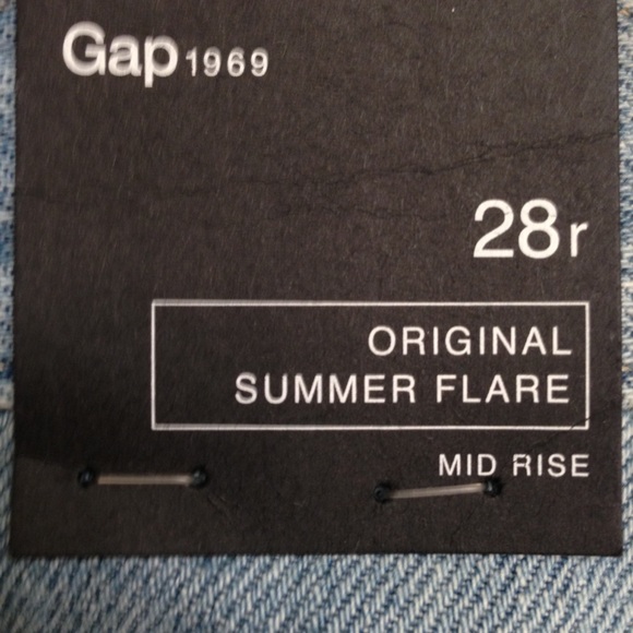 NWT Gap Flare Jeans - Picture 7 of 7