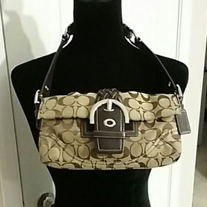 Authentic Coach bag/No k05Q-6280