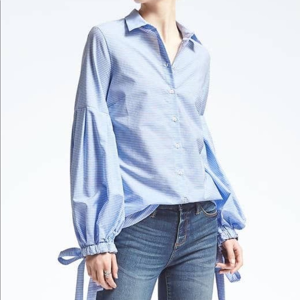Banana Republic Riley Button Down Shirt Brand New