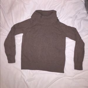 Jeanne Pierre turtleneck