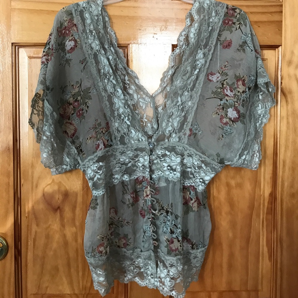 Passport floral lace blouse