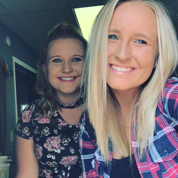 Meet your Posher, Megan - Picture 1 of 1