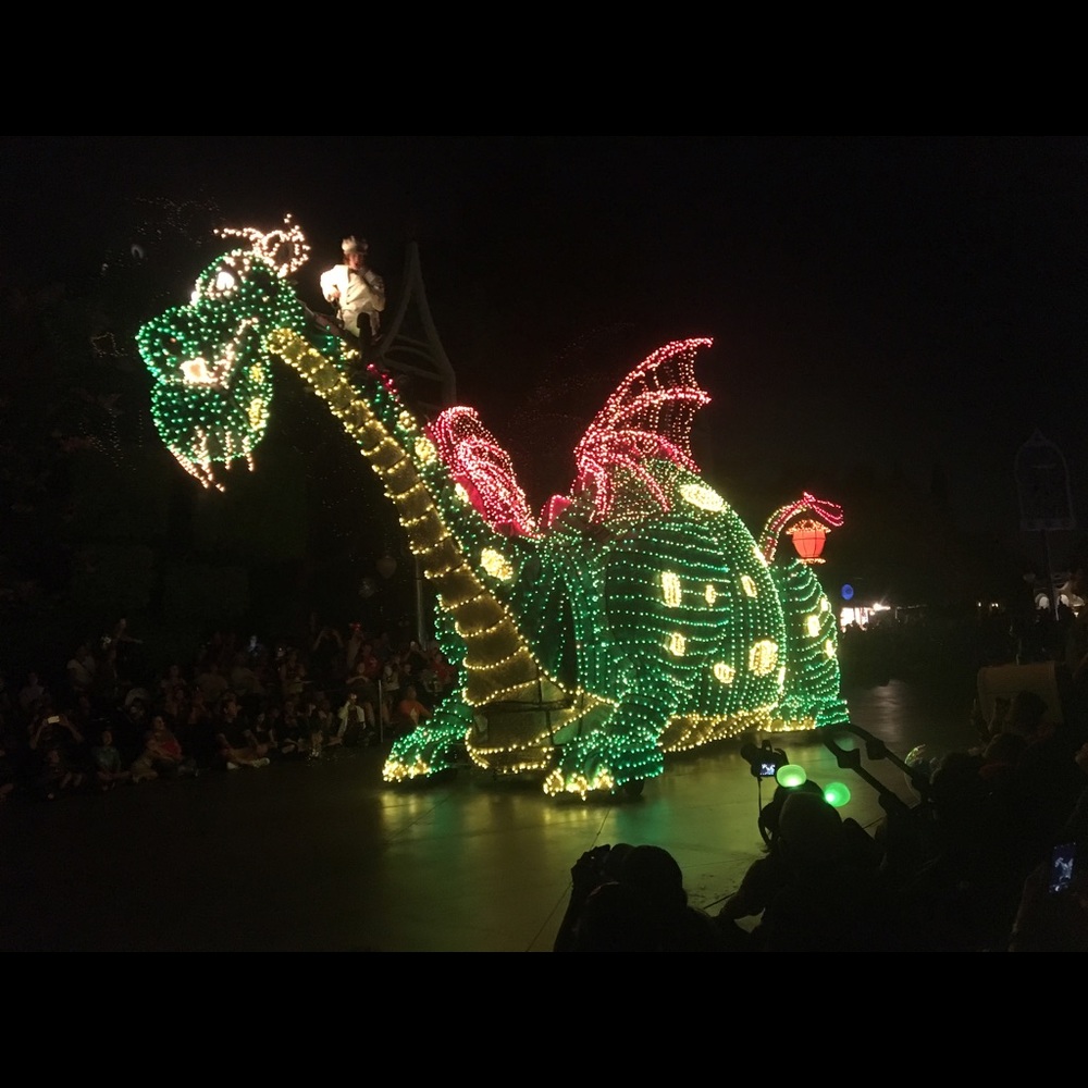 Meet your Posher, Racquel