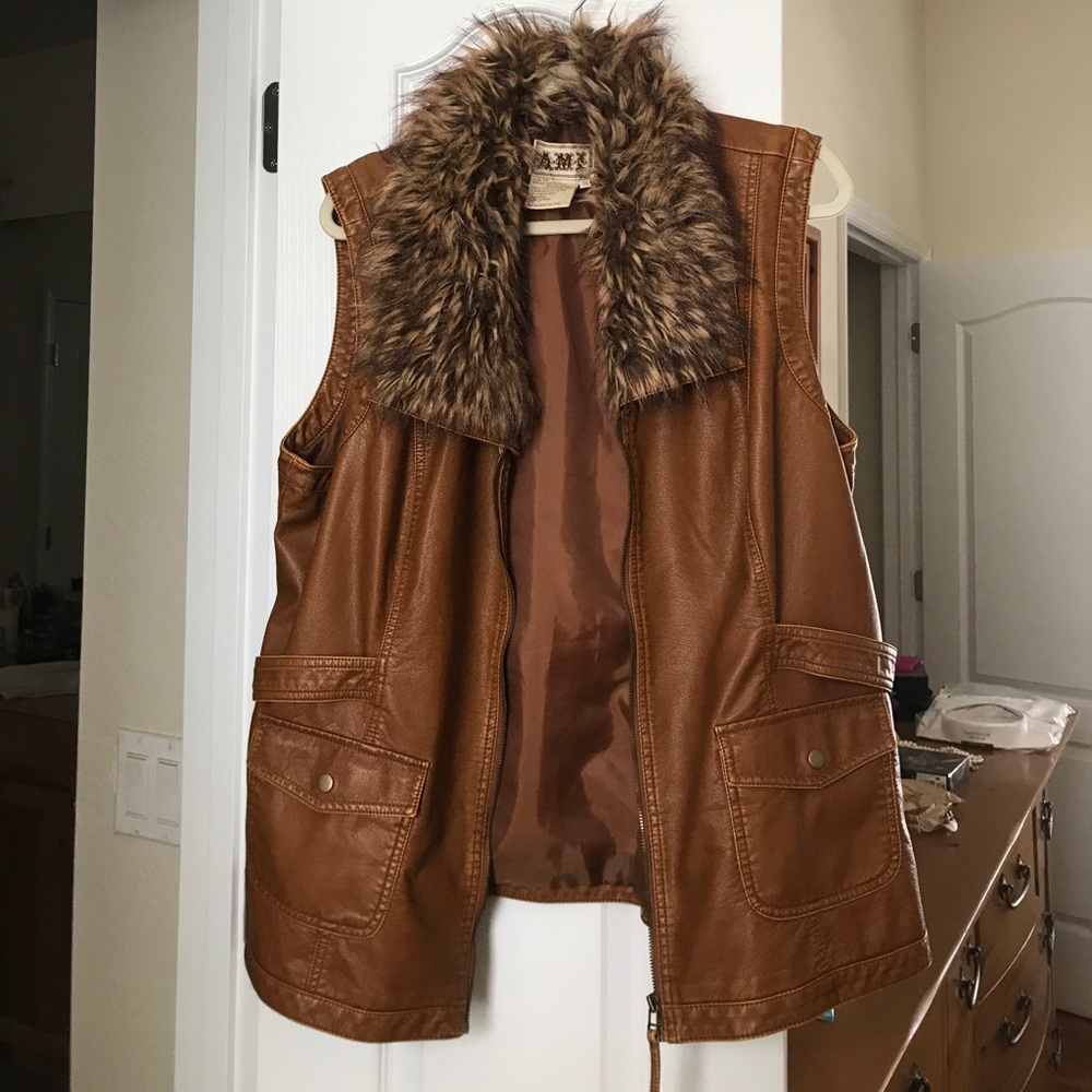 Vegan leather vest with faux fur detail