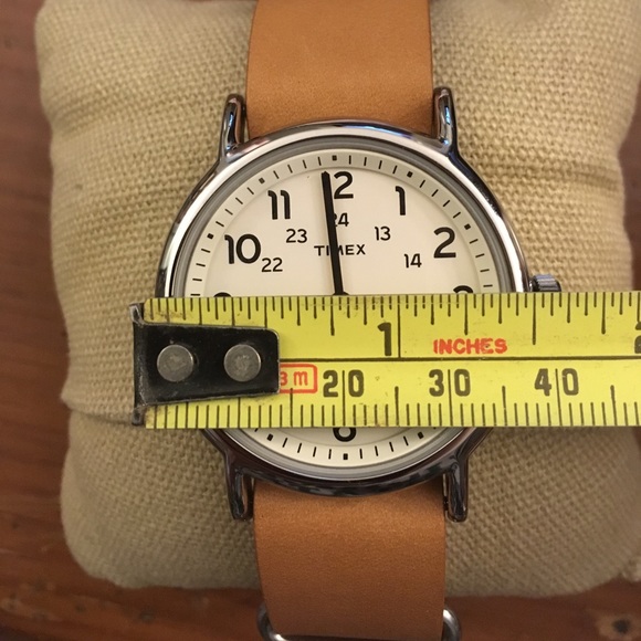 🚫SOLD🚫NWOT Timex Watch with Camel Leather Band - Picture 4 of 4