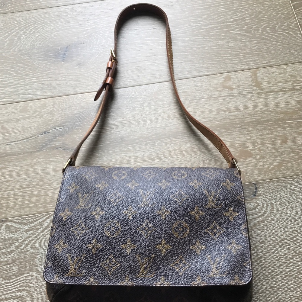 Authentic Louis Vuitton handbag