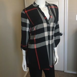 3/4 Sleeve pullover V- Neck Blouse