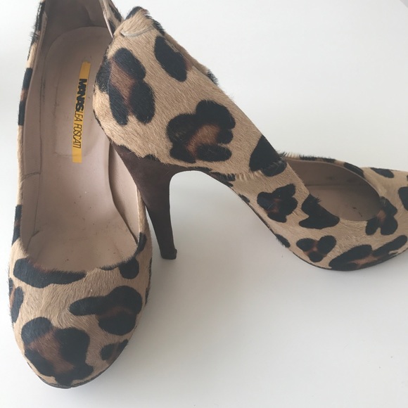 Pumps - Picture 3 of 7