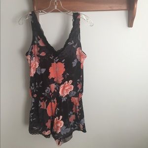 Gap sleep romper