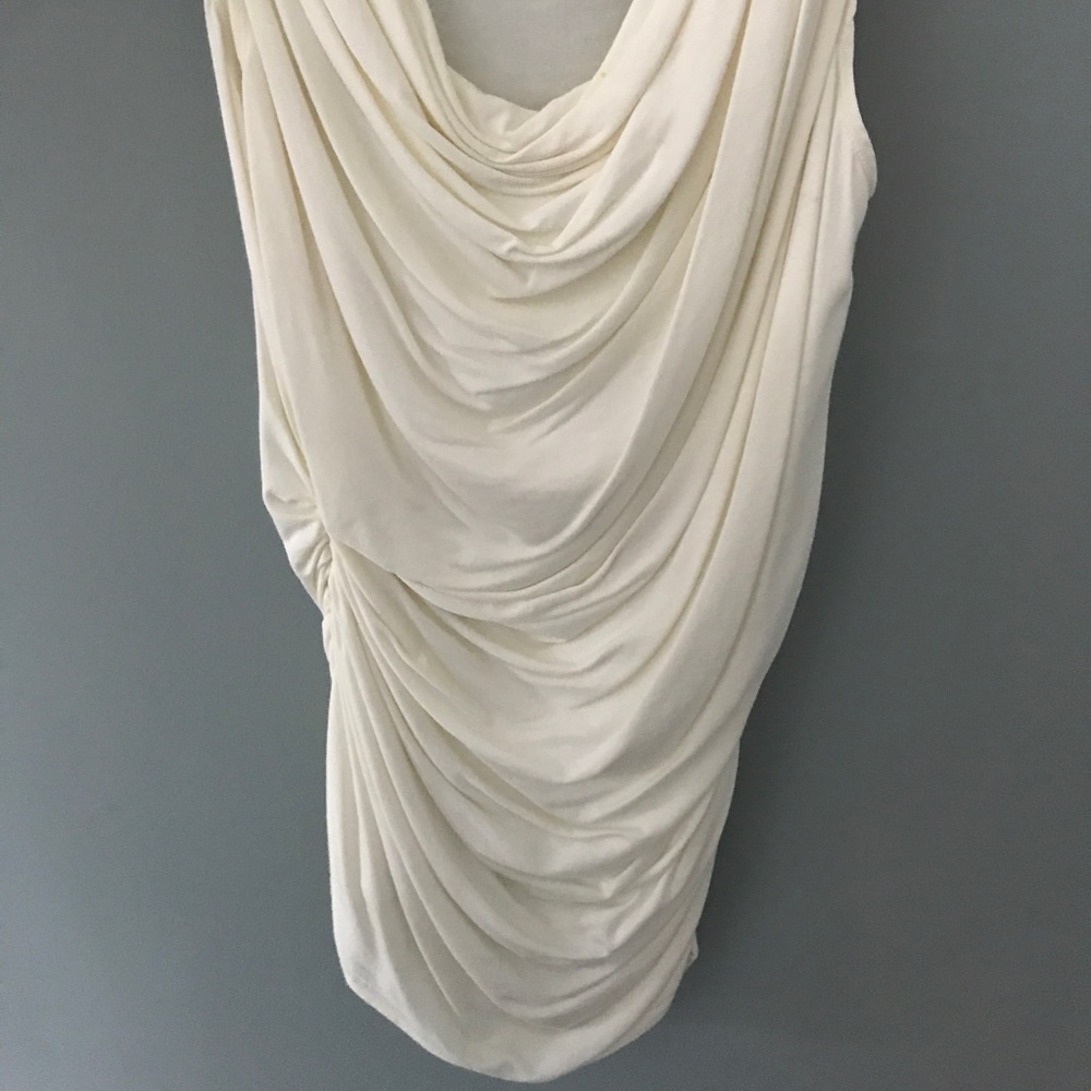 Studio M Ruched Tank - Picture 2 of 4