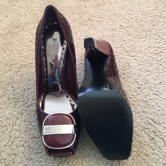 BCBGirls platform heels - Picture 4 of 6