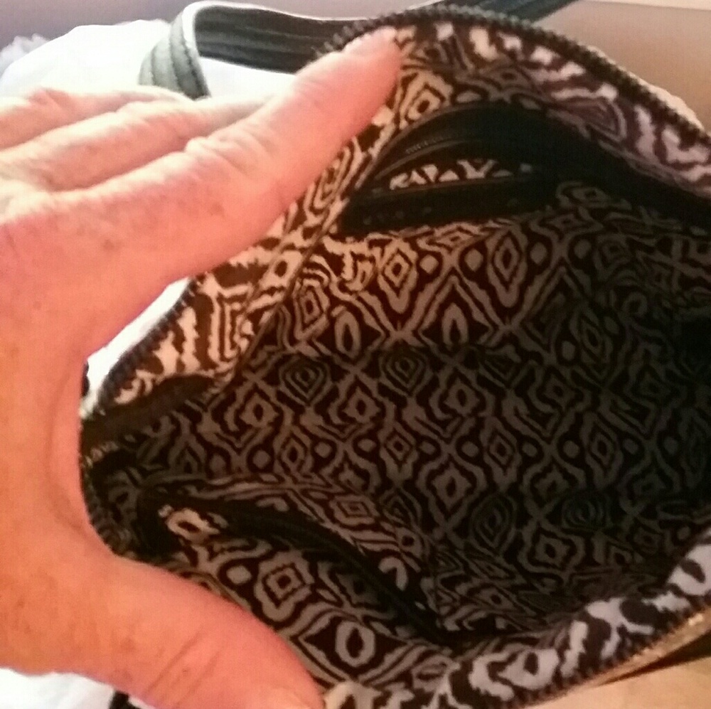 Purse - Picture 6 of 8