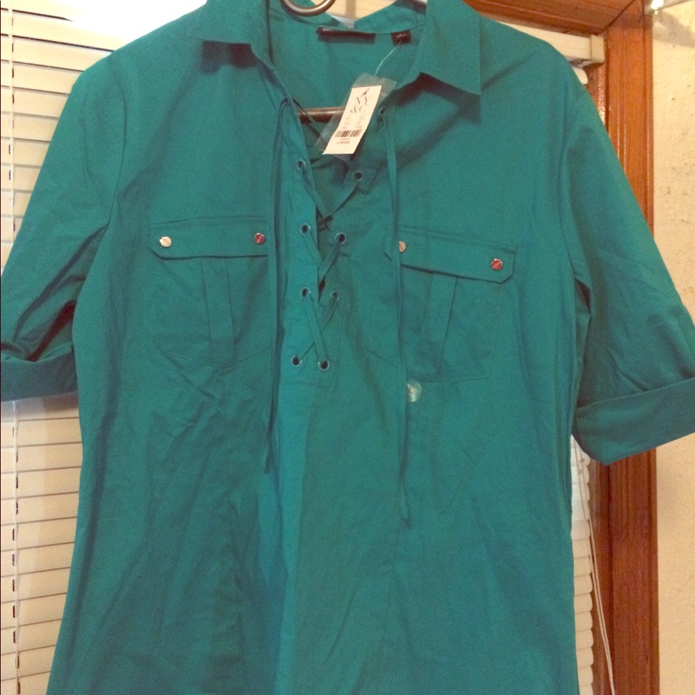 Very comfy turquoise shirt