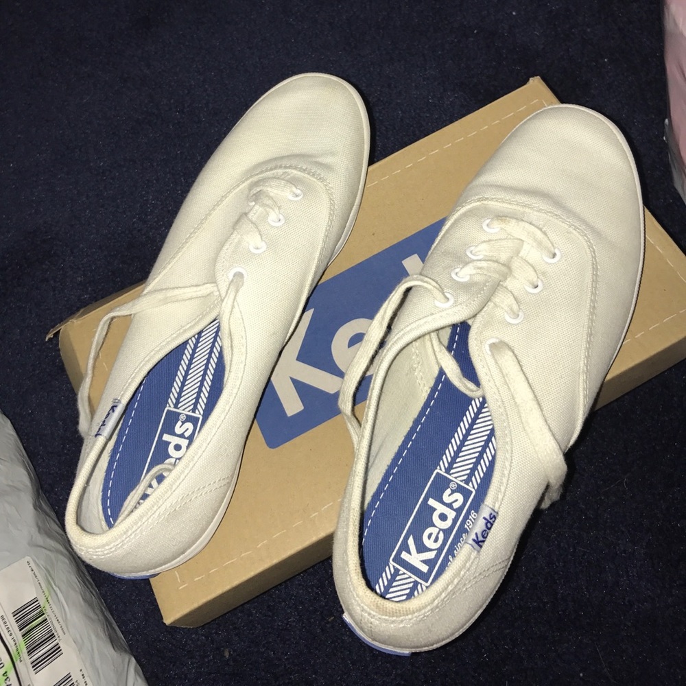 Shoes- Keds