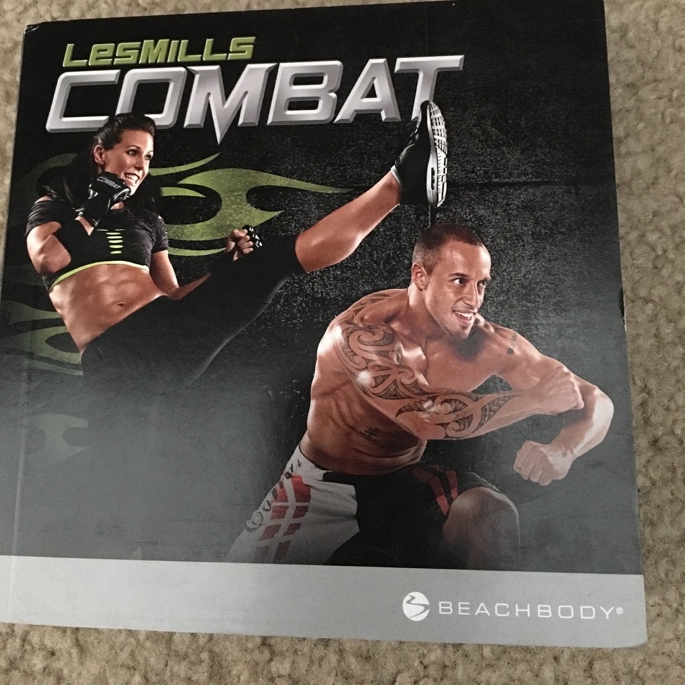 Lesmills combat