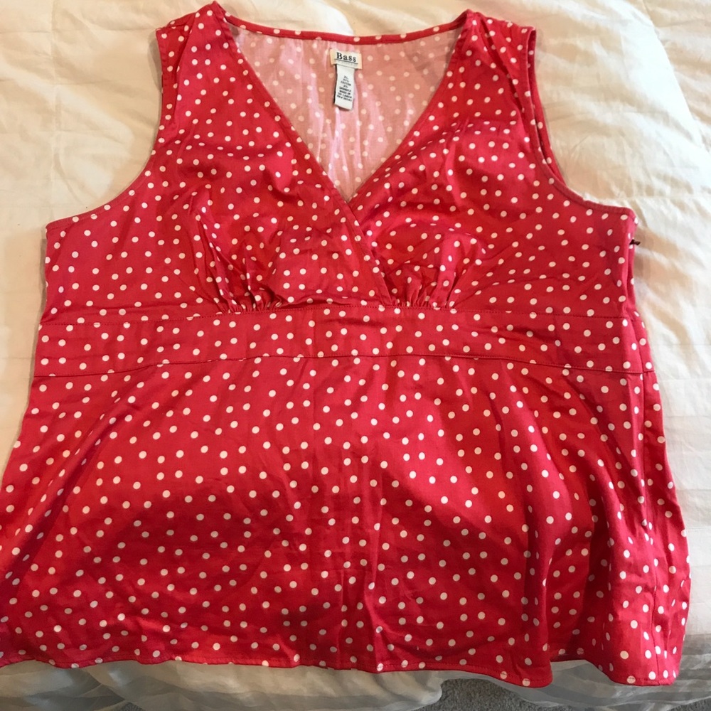 Bass pink coral polkadot sleeveless blouse