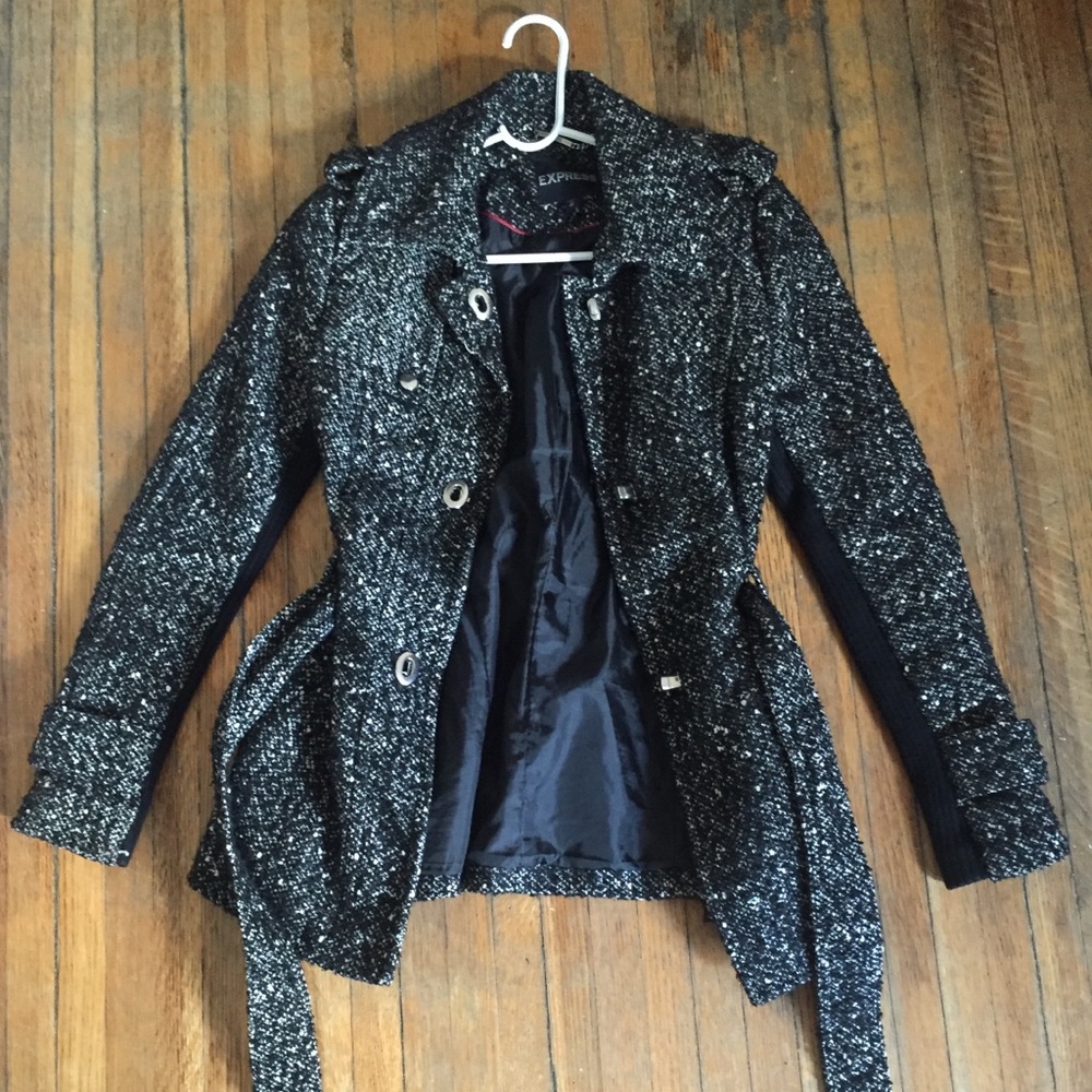 Women's Express belted wool-blend coat, size XS