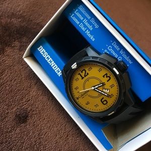 ✨BRAND NEW✨ Black Columbia Descender Watch