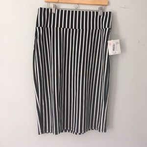 Lularoe Cassie skirt