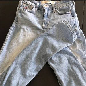 2 Hollister skinny jeans sz 0R