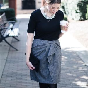 Banana Republic Grey Wool Skirt with Ruffle Sz 8/M