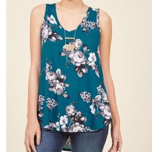 Floral tank