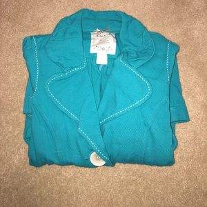 ✨NEW LISTING ✨ Amazing turquoise trench style coat