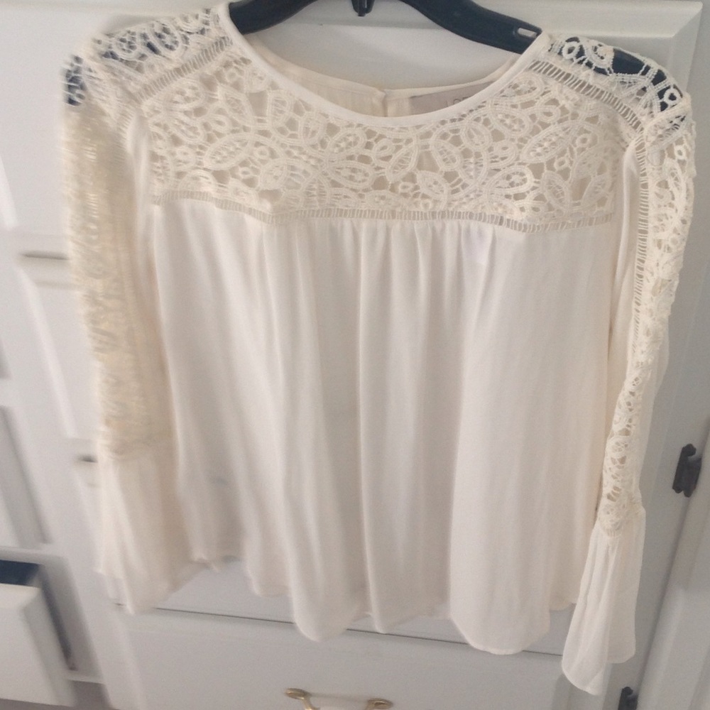 Ivory bell sleeve blouse-never worn