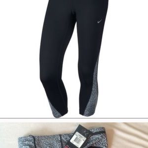 Bundle Nike capris leggings