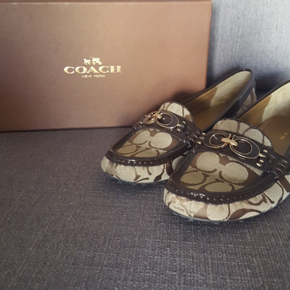 Coach Signature Loafer Flats, Size 7.5 NWOT