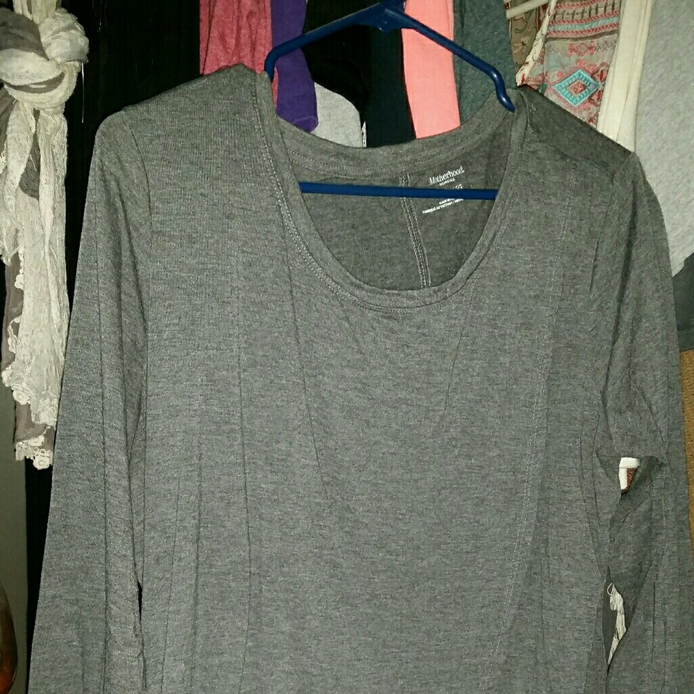 Motherhood Nursing 3/4 Sleeve