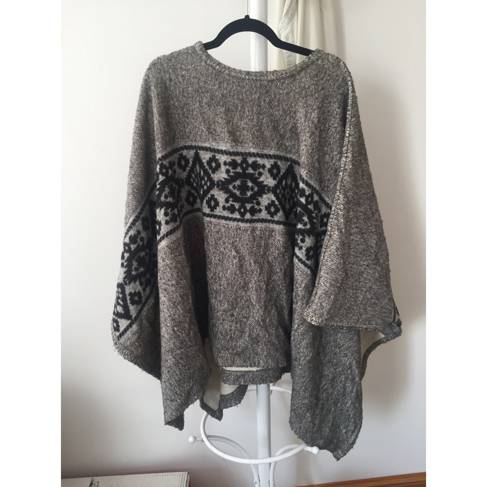 ZARA poncho