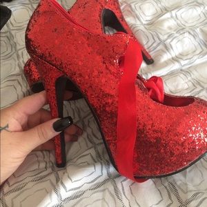 Red glitter ribbon laced 5in pumps NEW WITHOUT TAG