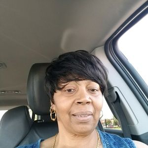 Meet your Posher, Charlene