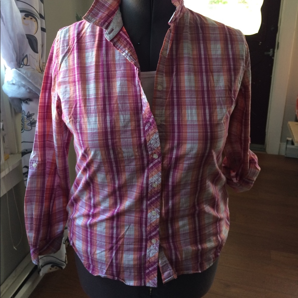 NWOT pastel plaid print blouse
