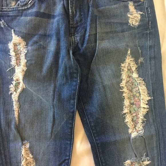 7 For All Mankind Jeans - Picture 3 of 4