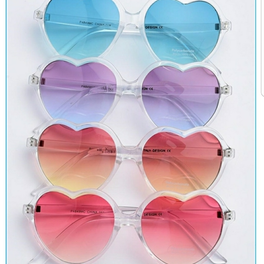 AQUA Ombre Heart sunglasses - Picture 2 of 4