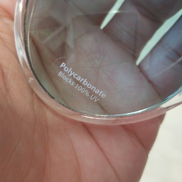 AQUA Ombre Heart sunglasses - Picture 4 of 4