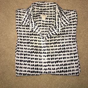 ✨NEW LISTING ✨ J.Crew heart patterned blouse